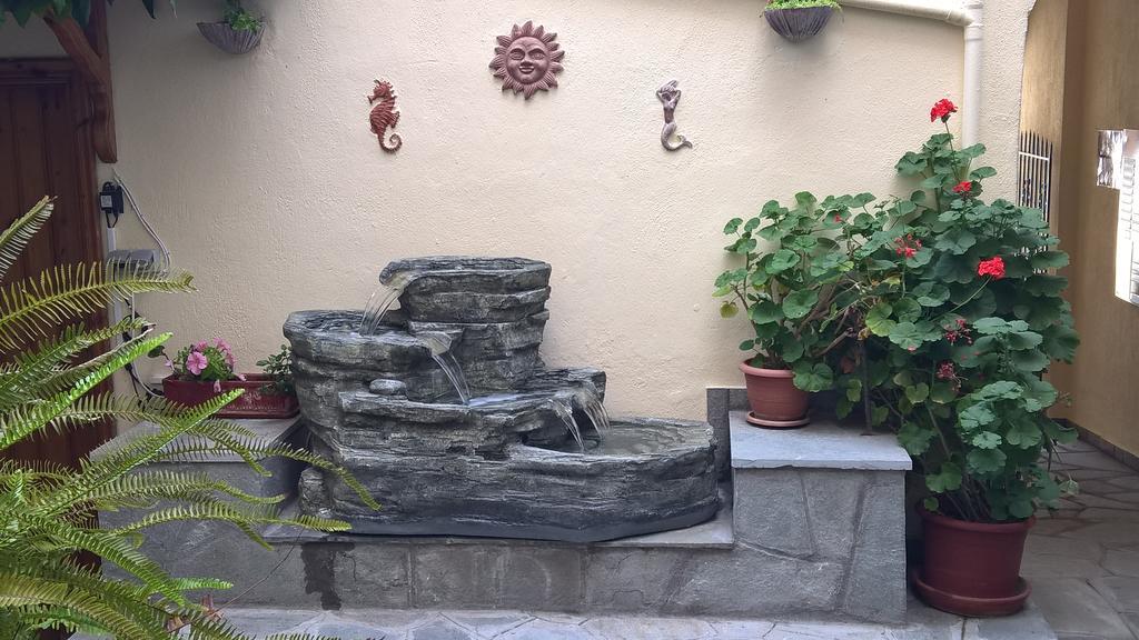 Ferienwohnung Muses Néos Marmarás Exterior foto