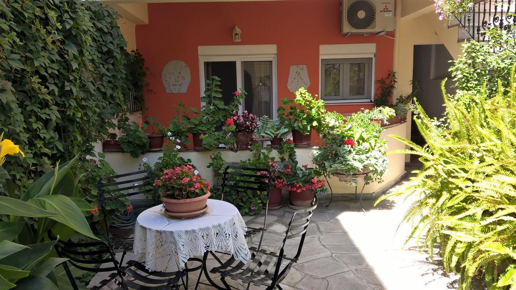 Ferienwohnung Muses Néos Marmarás Exterior foto