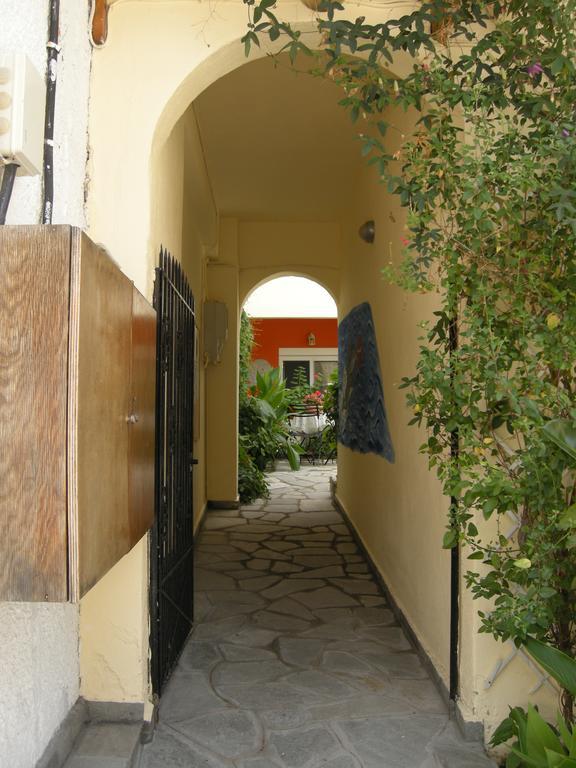 Ferienwohnung Muses Néos Marmarás Exterior foto
